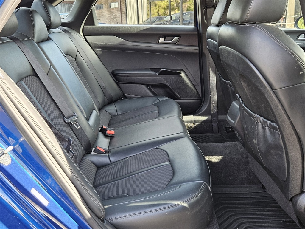 2024 Kia K5 GT-Line photo 13