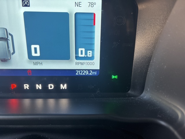 2021 Ford Bronco Base Big Bend Black Diamond Outer Banks photo 2