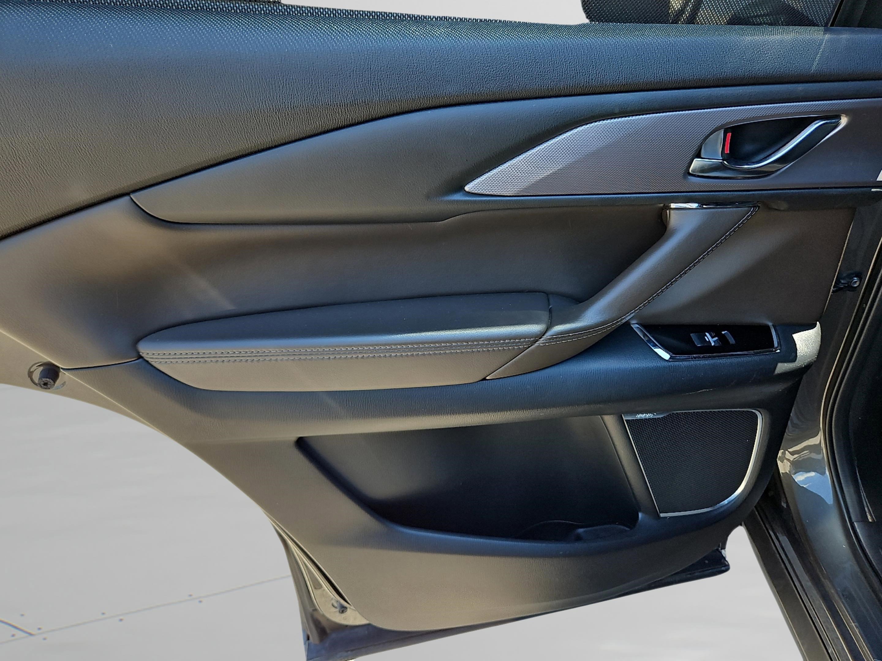 2021 Mazda CX-9 Signature photo 27