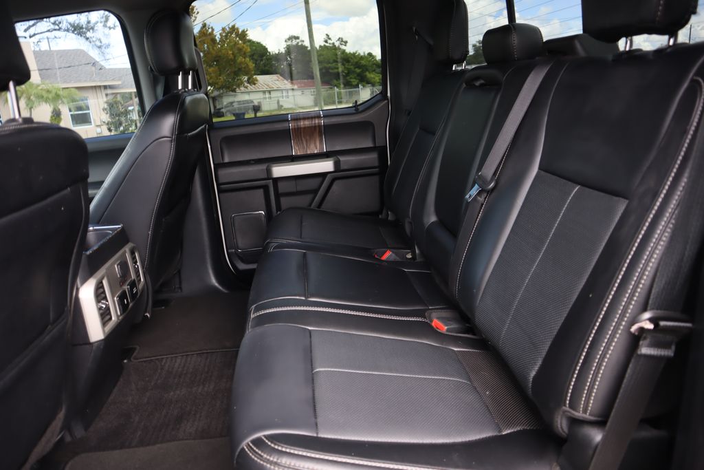 2019 Ford F-150 Lariat photo 23