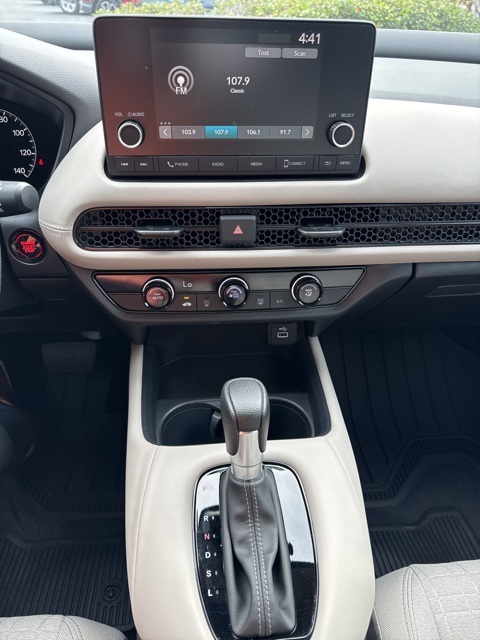 2025 Honda HR-V LX photo 10
