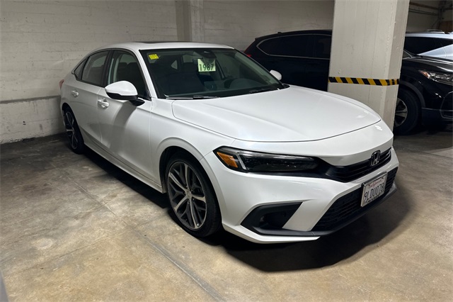 2024 Honda Civic Touring photo 2