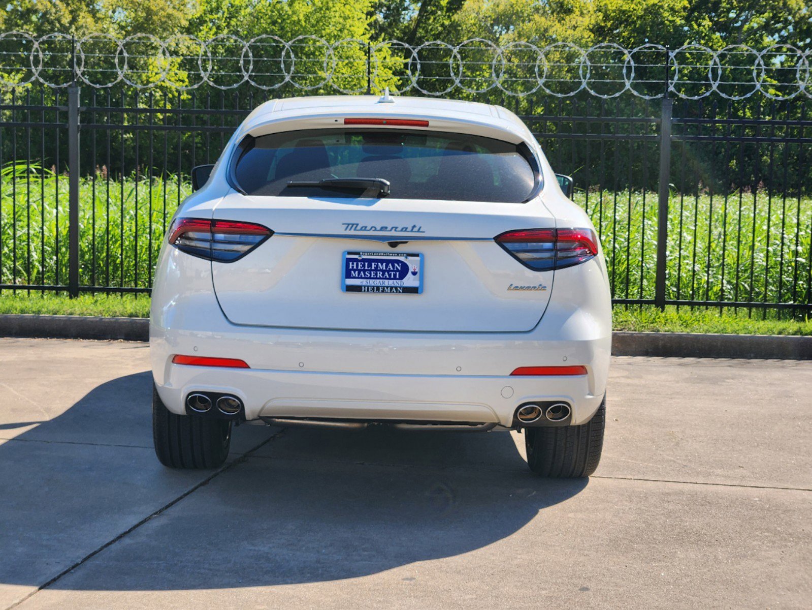 2024 Maserati Levante GT photo 6