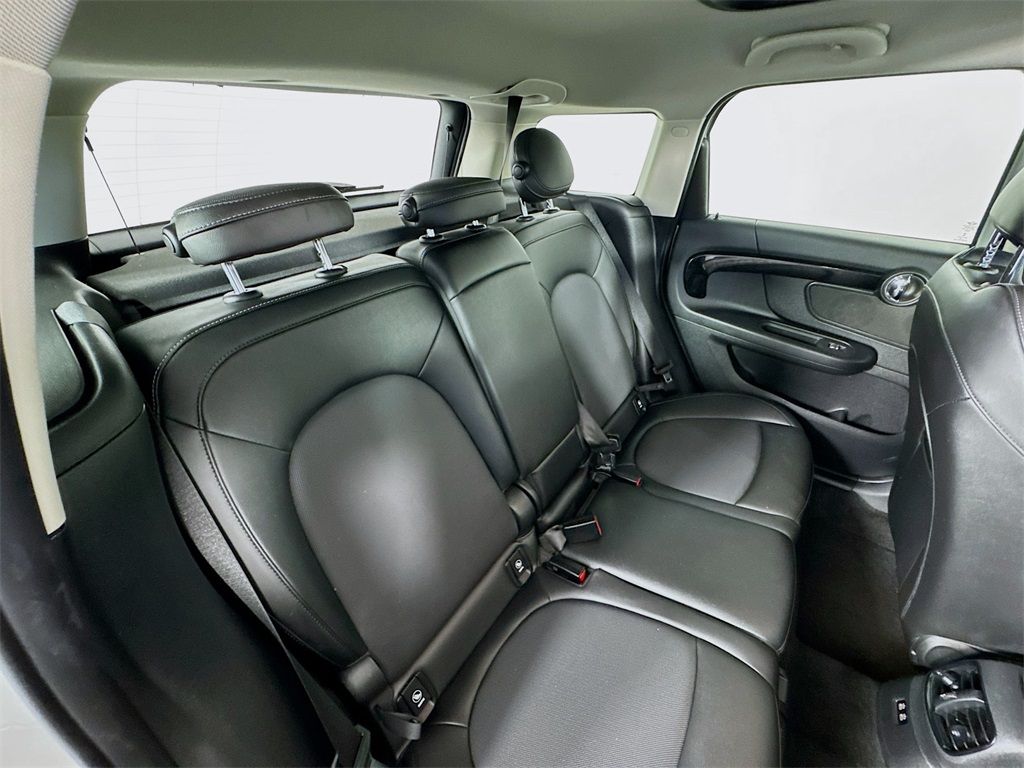 2022 Mini Cooper S ALL4 photo 29