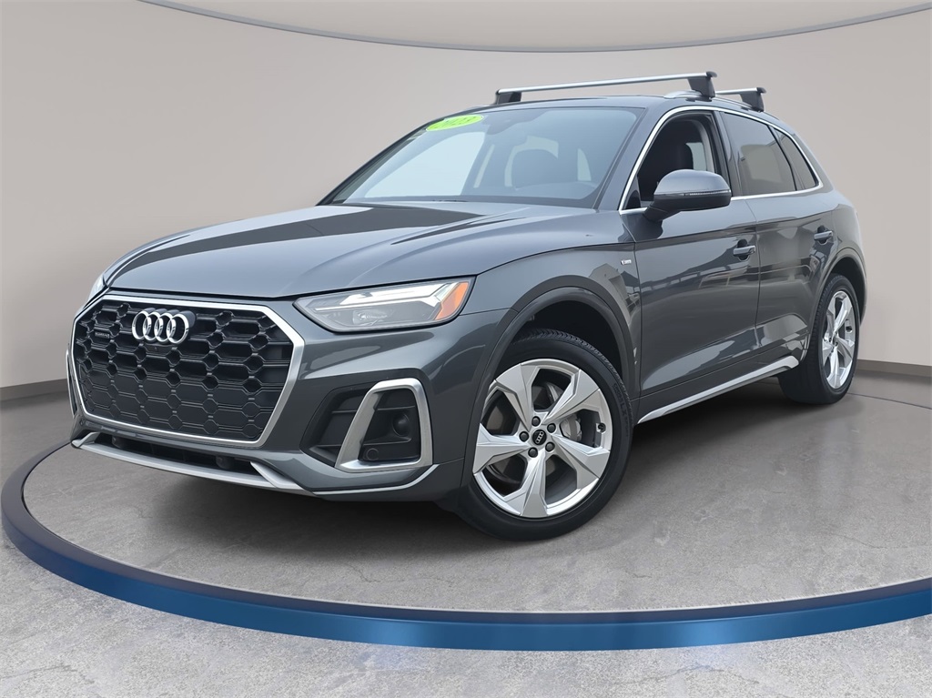 2023 Audi Q5 Premium Plus's photo