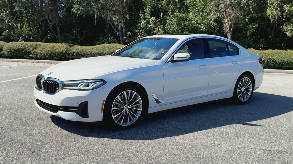 2023 Bmw 530i 5-Series photo 2