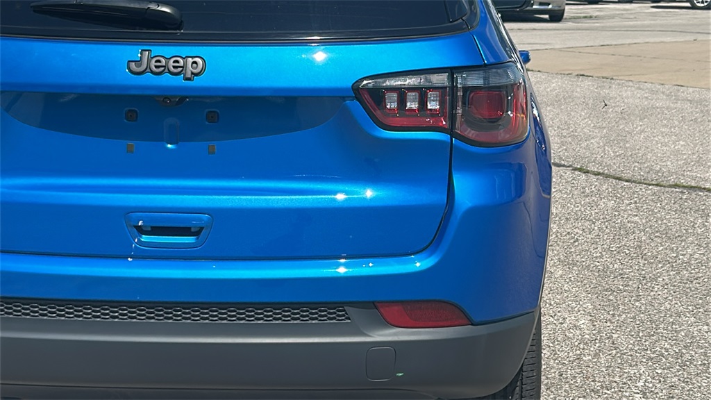 2025 Jeep Compass Latitude photo 6