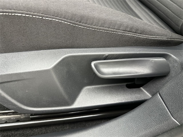 2023 Volkswagen Jetta 1.5T S photo 4