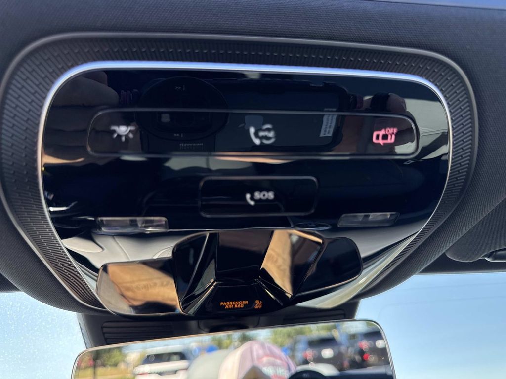 2022 Mercedes Benz SL 55 AMG photo 16