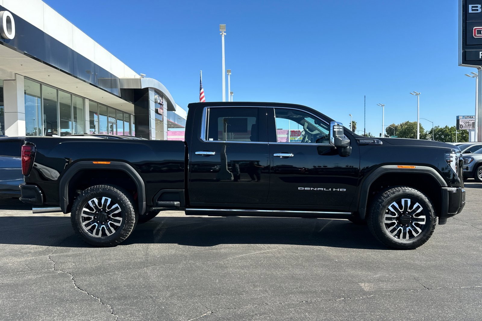 2025 Gmc Sierra 2500 HD Denali Ultimate photo 4