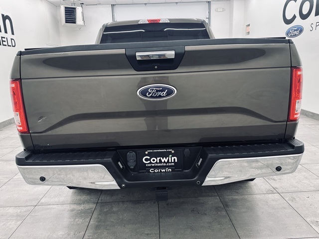 2015 Ford F-150 XLT photo 3