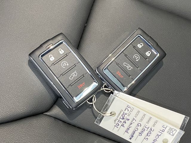 2025 Jeep Grand Cherokee Limited photo 30
