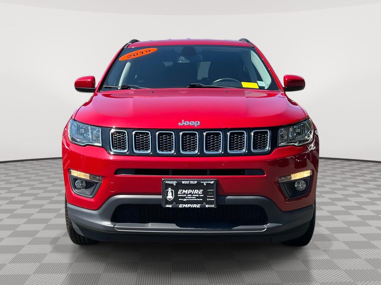 2019 Jeep Compass Latitude photo 3