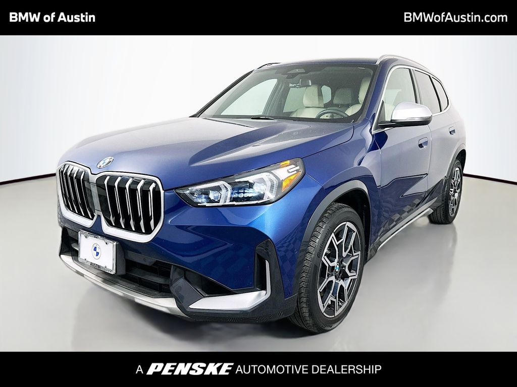 2023 BMW X1 28i's photo