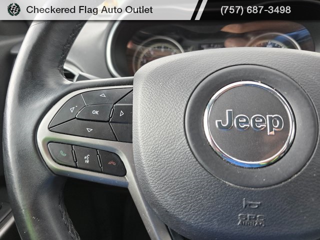 2019 Jeep Cherokee Latitude photo 12