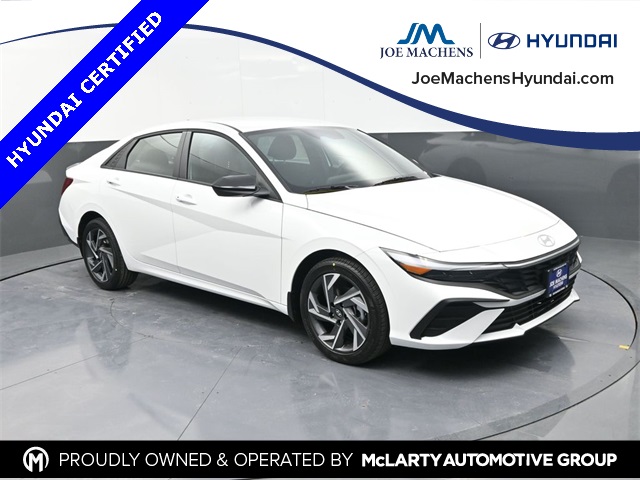 2025 Hyundai Elantra SEL's photo