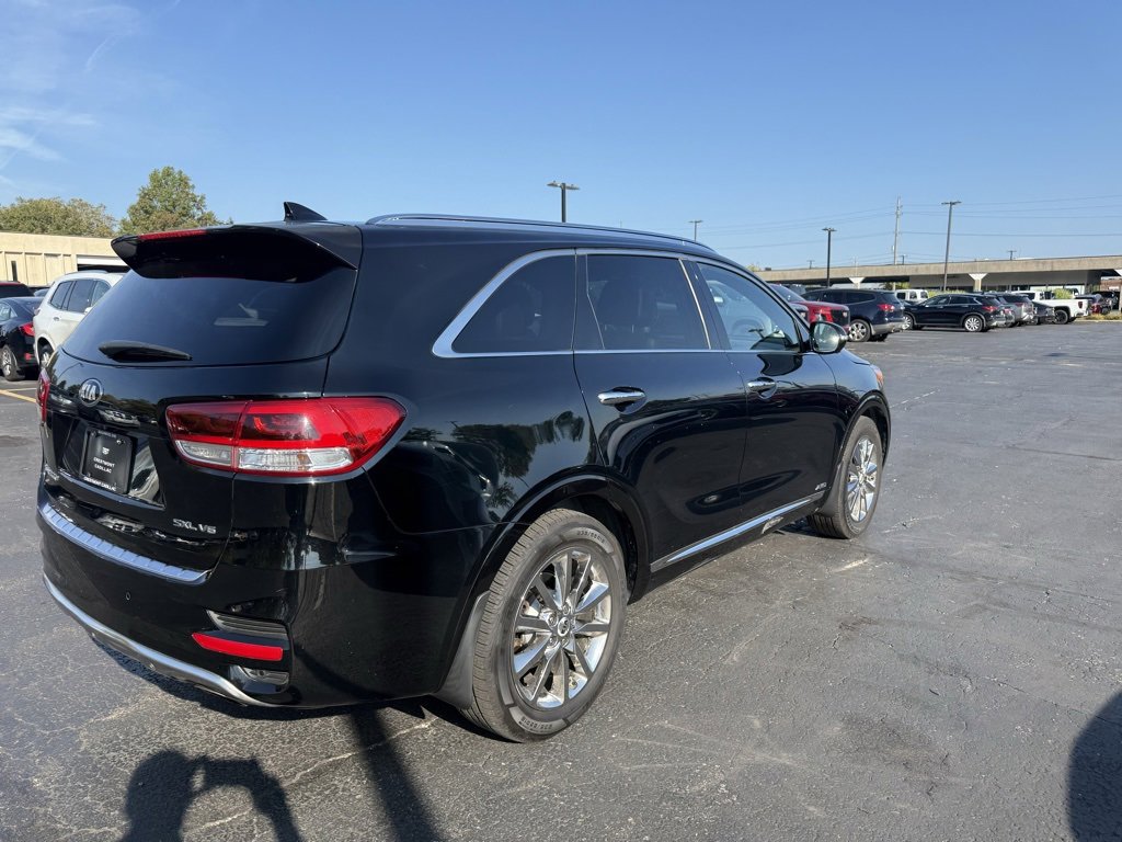 2016 Kia Sorento SX Limited photo 5