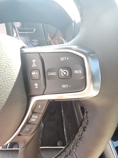 2026 Ram 2500 Laramie photo 9