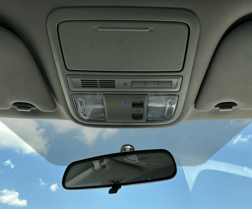 2014 Honda Odyssey EX photo 35