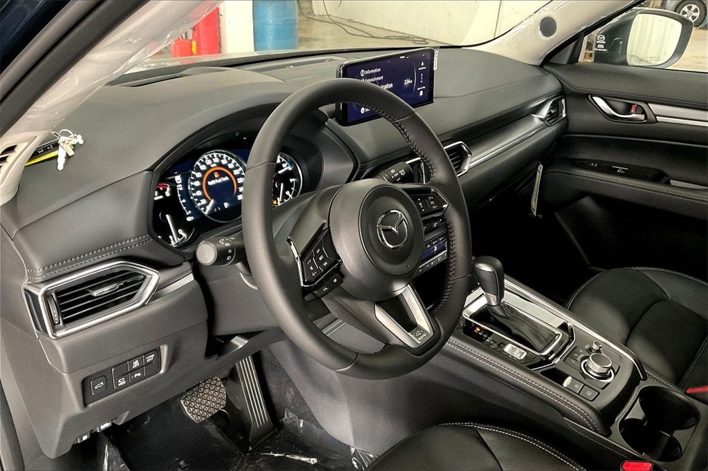 2025 MAZDA CX-5 - Image 7