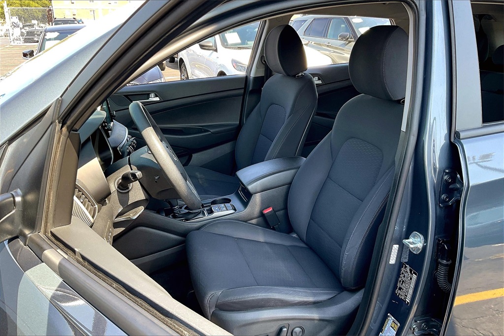 2021 Hyundai Tucson Value photo 20