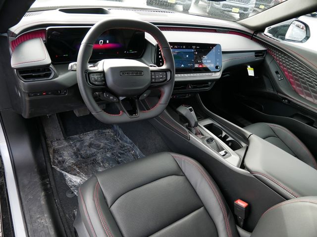 2025 Dodge Charger R/T photo 5