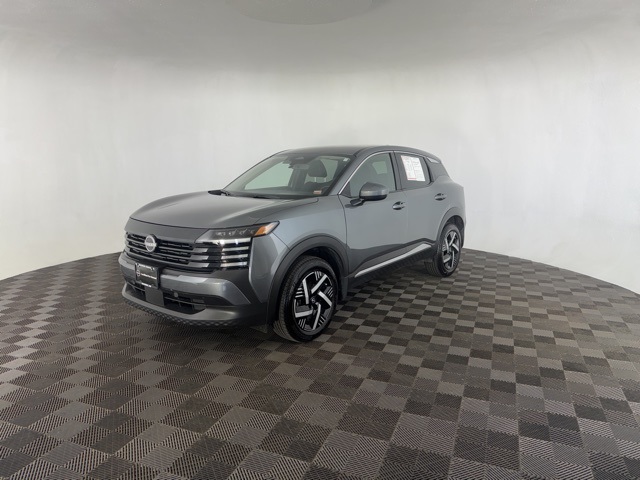 2025 Nissan Kicks SV photo 2