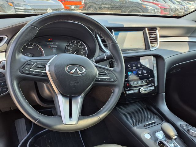 2019 Infiniti QX50 Luxe photo 4
