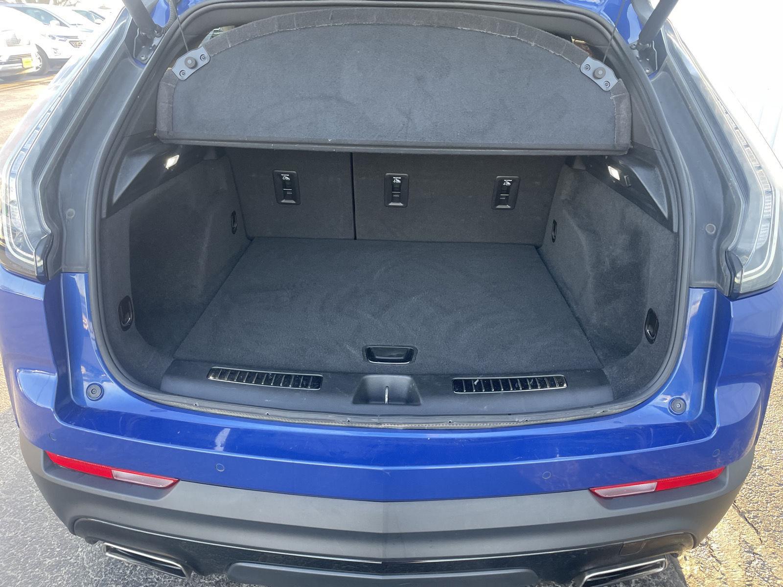 2021 Cadillac XT4 Sport photo 8