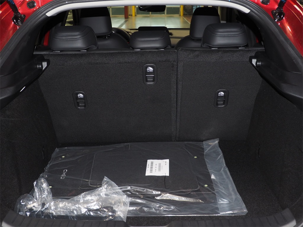 2025 Mazda CX-30 2.5 Select Sport photo 3