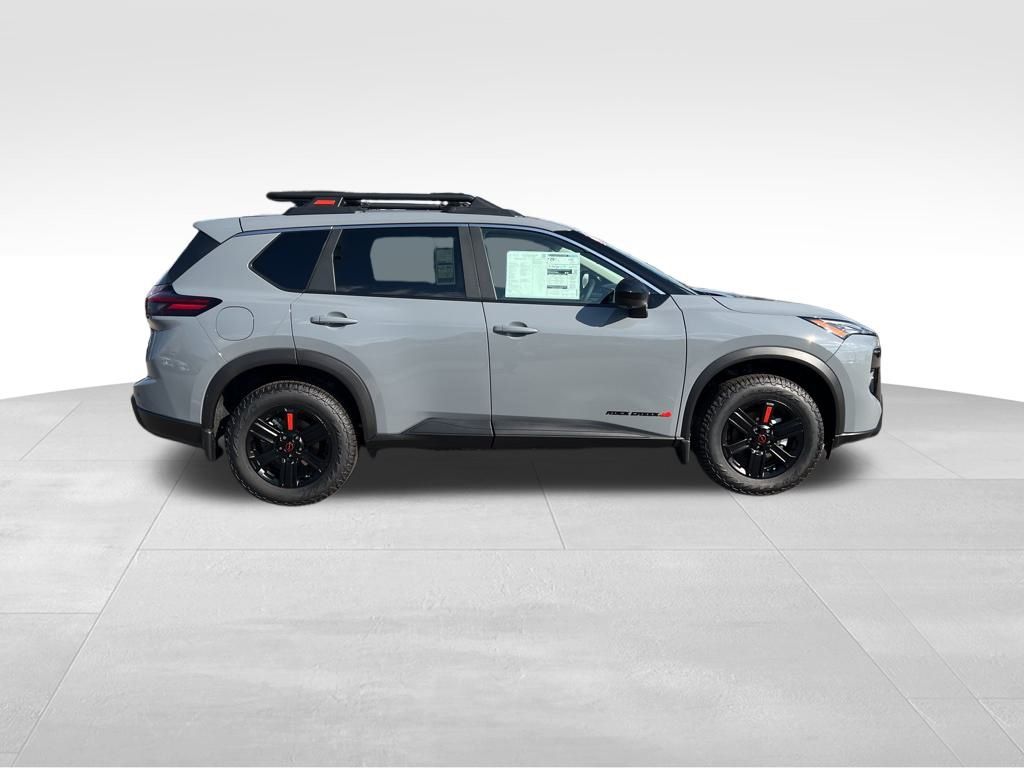 2025 Nissan Rogue SV photo 3