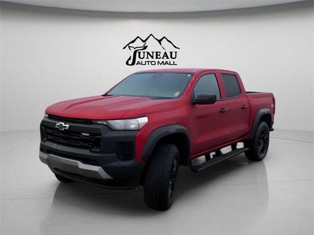 2024 Chevrolet Colorado Trail Boss photo 4