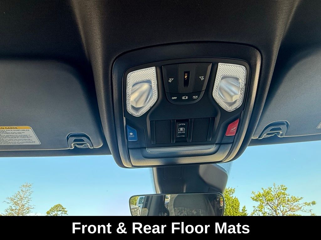 2025 Ram 1500 Tradesman photo 11