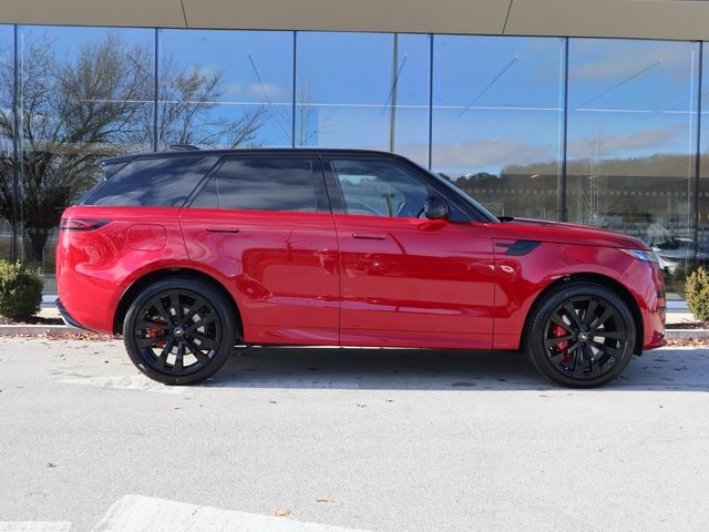 2025 Land Rover Range Rover Sport SE photo 20
