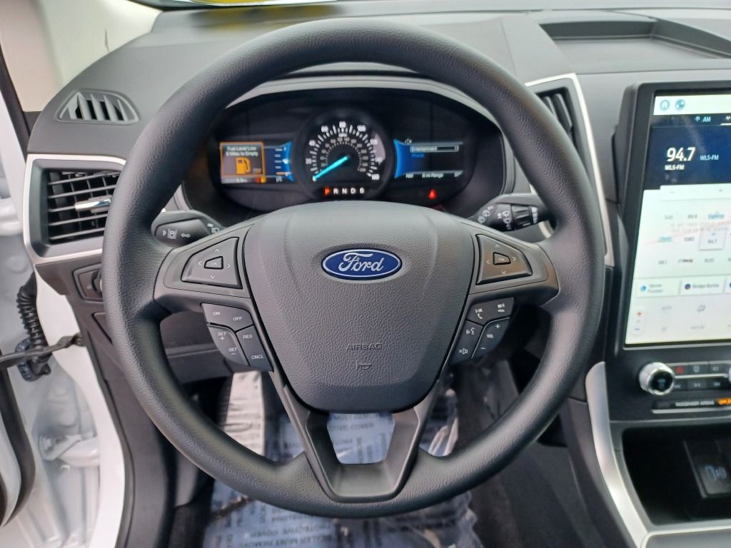 2024 Ford Edge SE photo 27