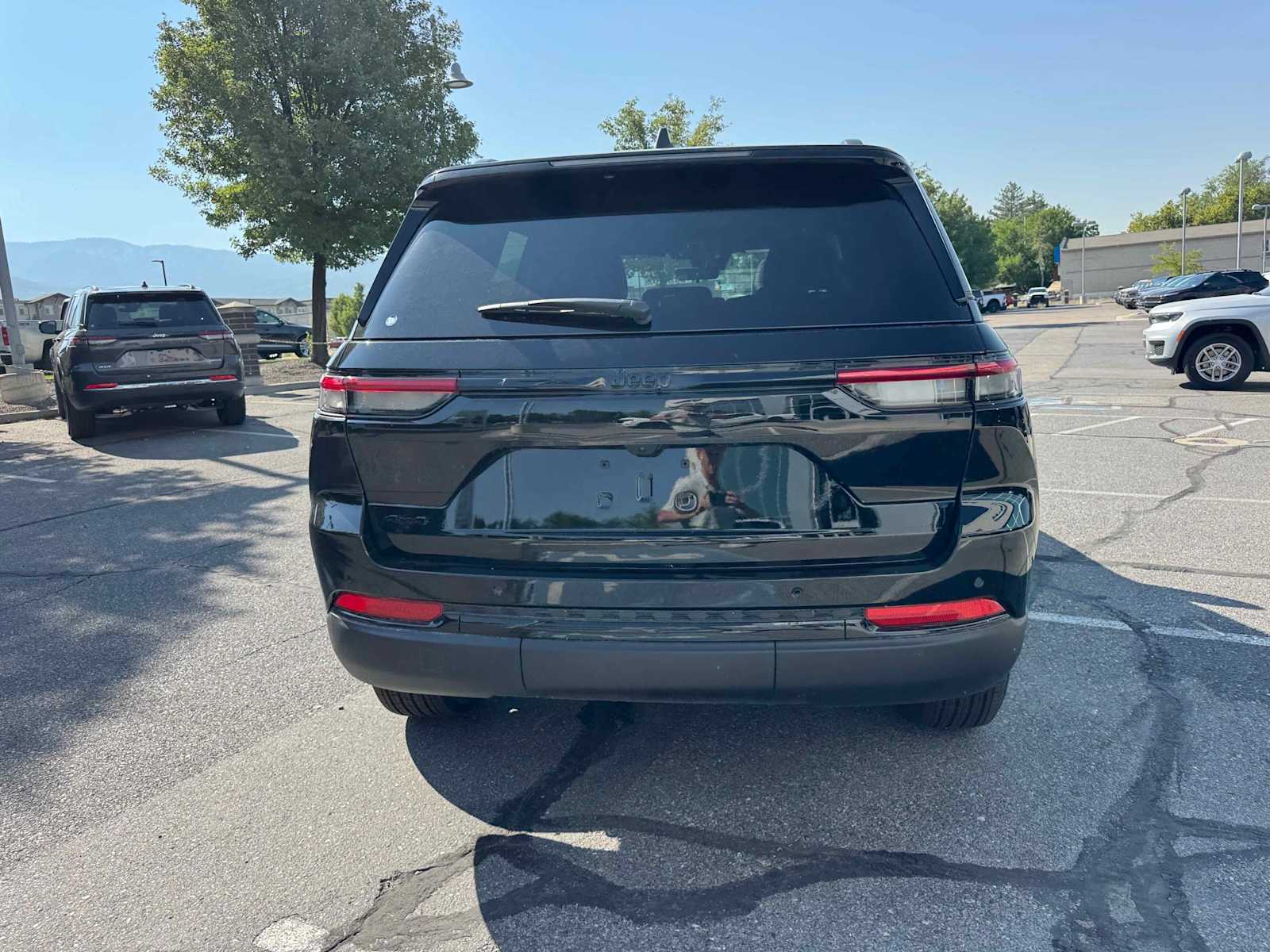 2025 Jeep Grand Cherokee Altitude X photo 4
