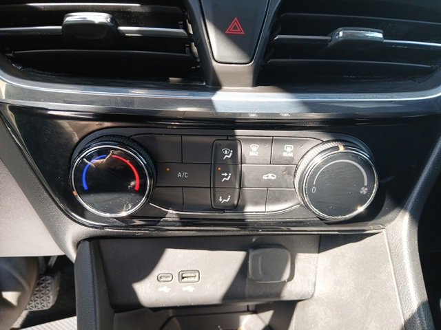 2024 Buick Encore GX Sport Touring photo 17