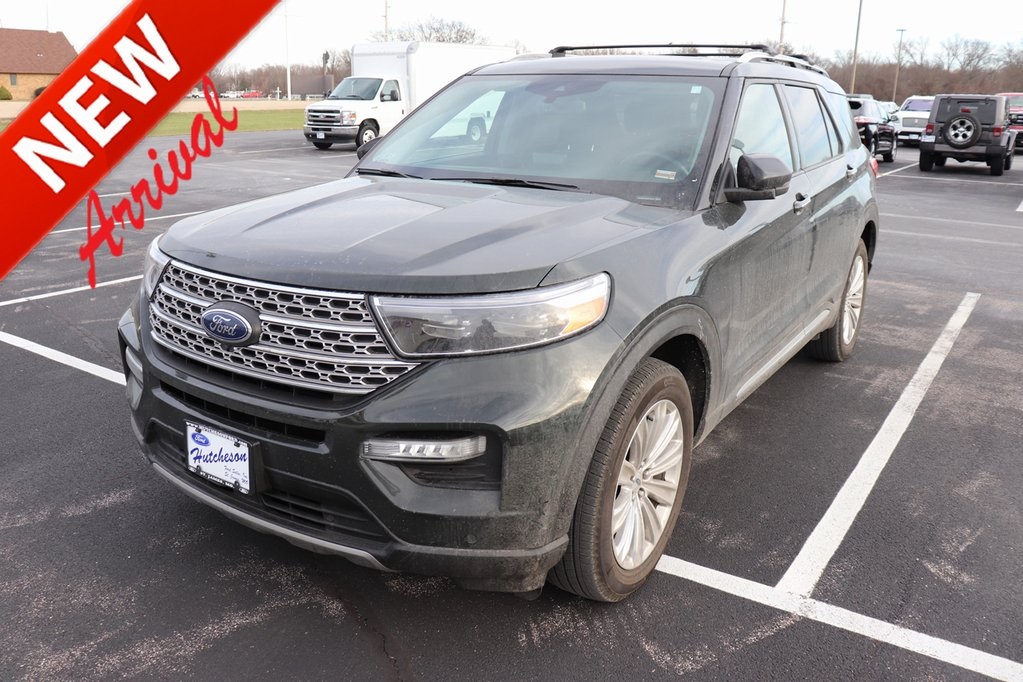 2022 Ford Explorer Limited's photo