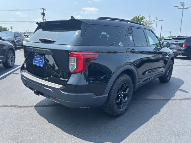 2021 Ford Explorer Timberline photo 2