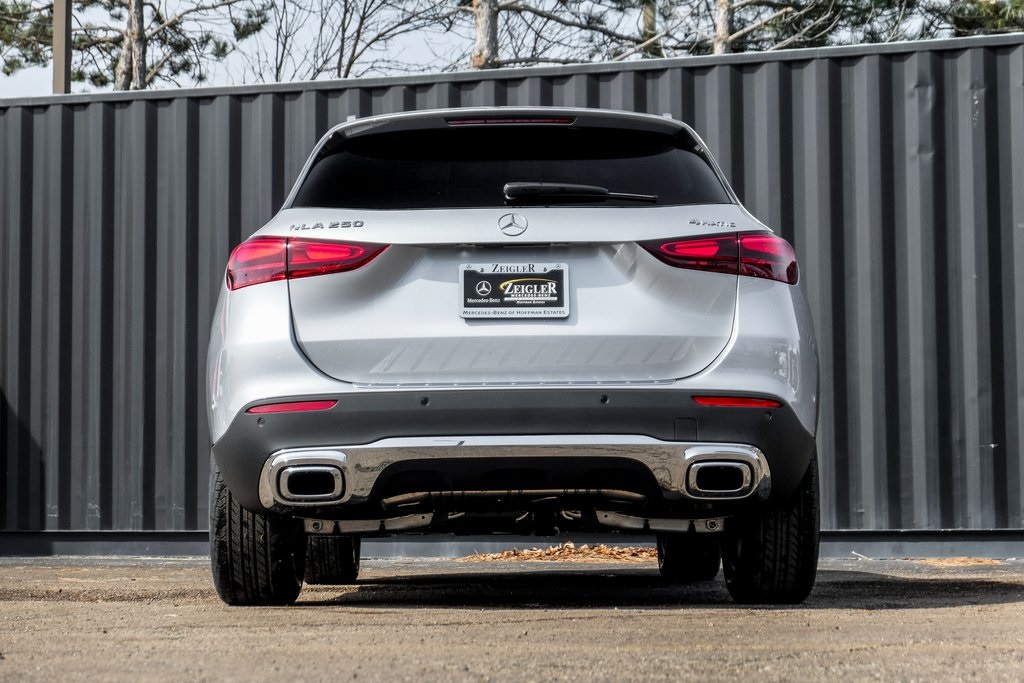 2025 Mercedes Benz GLA 250 4MATIC photo 8