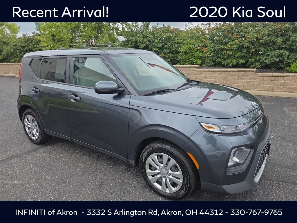 2020 Kia Soul LX photo 2