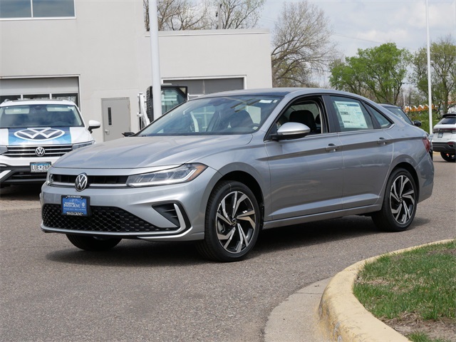 2025 Volkswagen Jetta 1.5T SEL photo 4