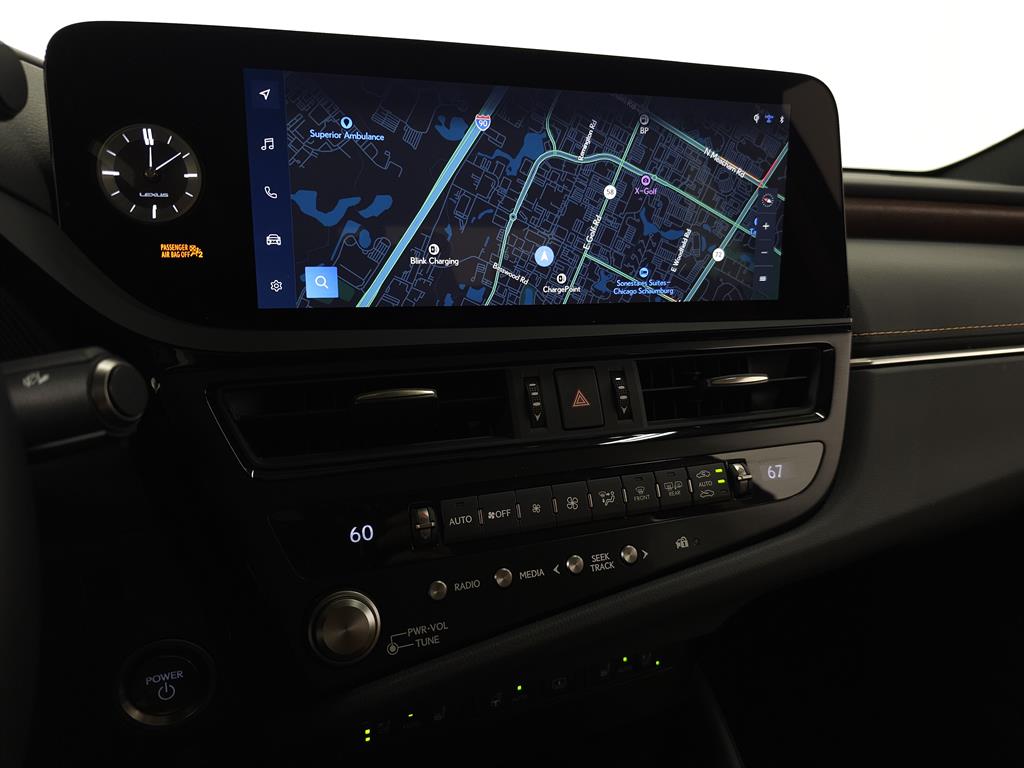 2025 Lexus ES Luxury photo 22