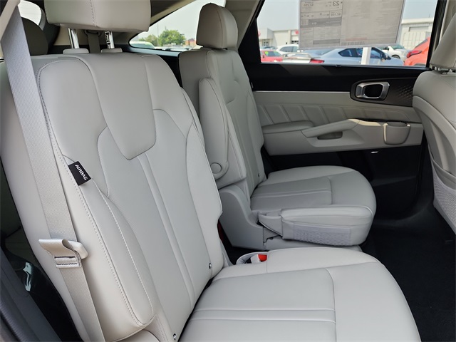 2026 Kia Sorento SX photo 15