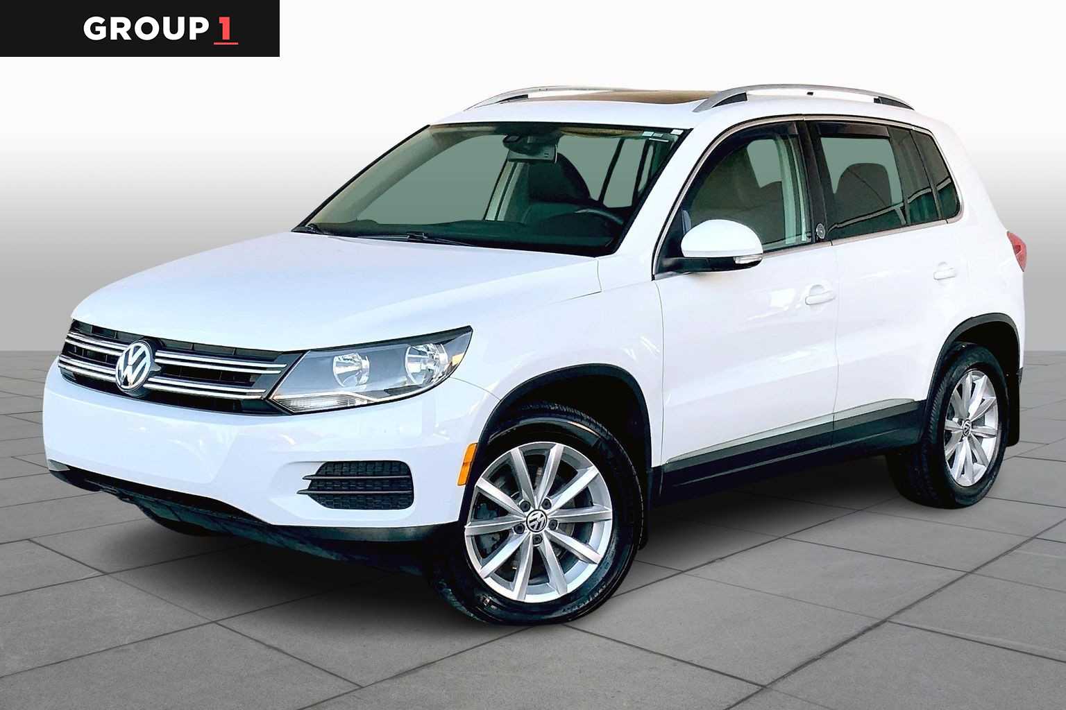 2017 Volkswagen Tiguan Wolfsburg Edition's photo