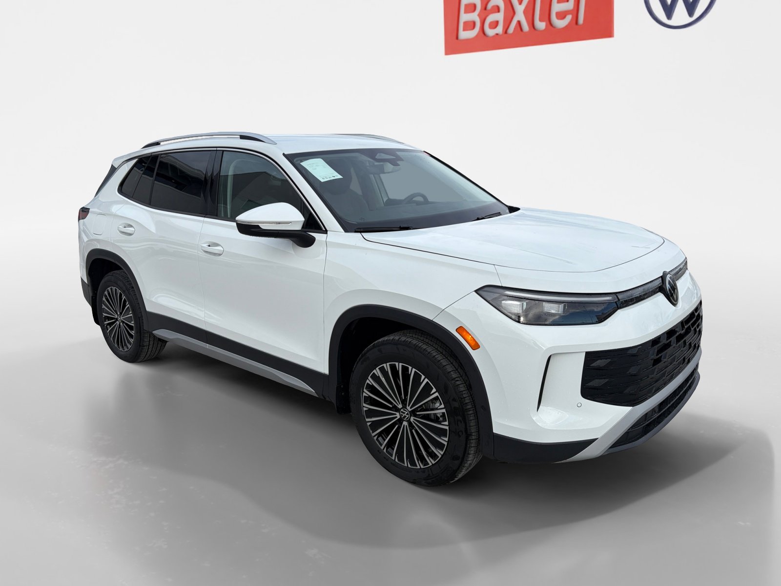 2025 Volkswagen Tiguan S's photo