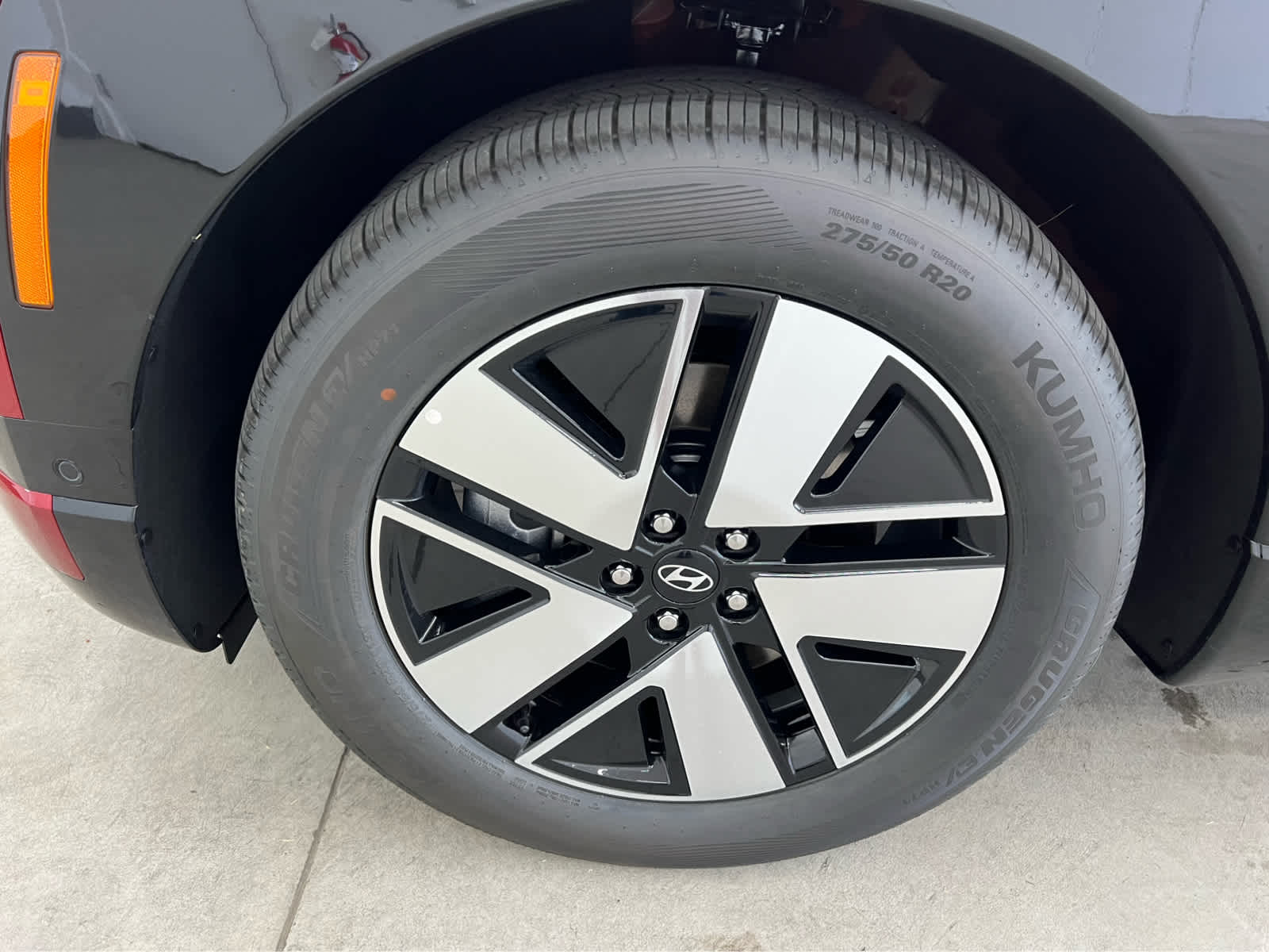 2026 Hyundai Ioniq SEL photo 6