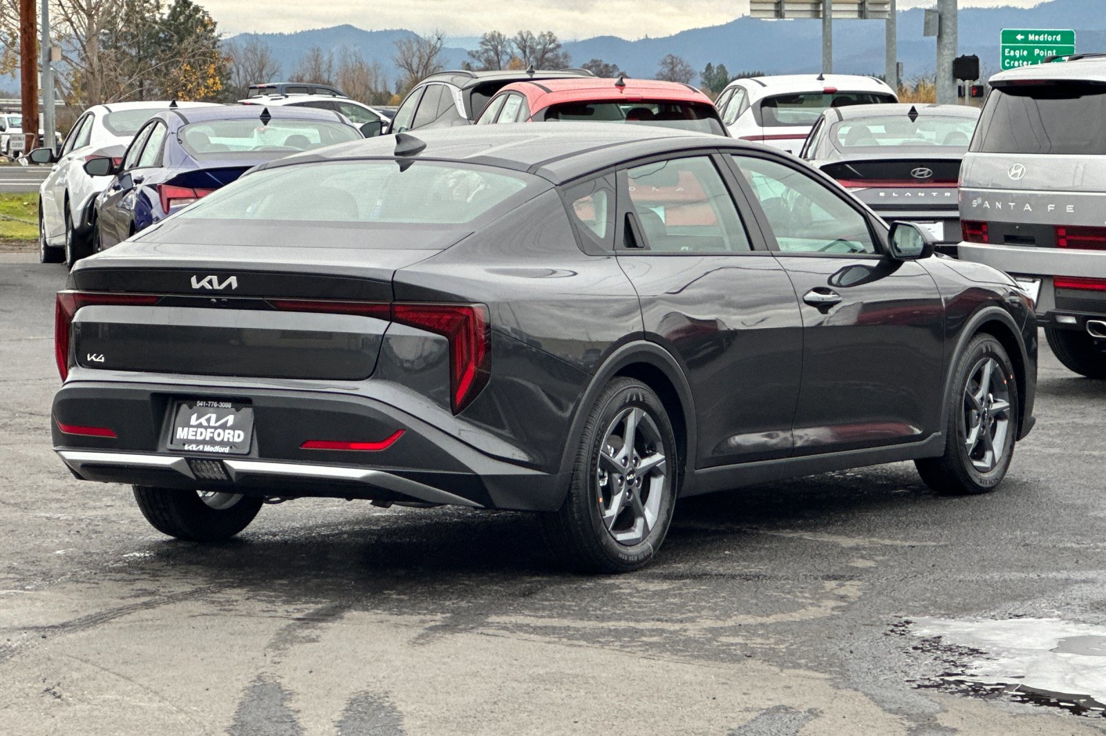 2025 Kia K4 LXS photo 2