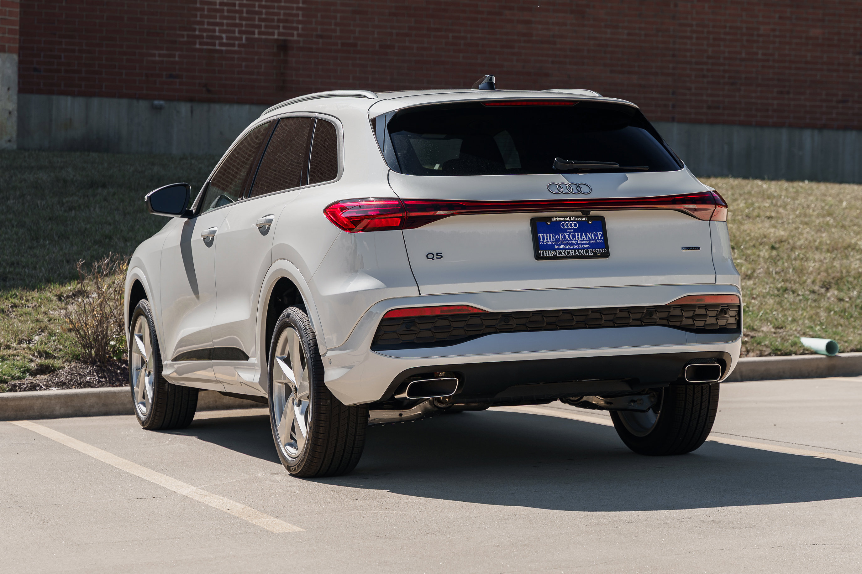 2025 Audi Q5 Premium Plus photo 5