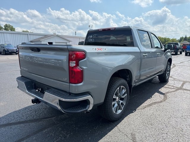 2026 Chevrolet Silverado 1500 LT photo 2